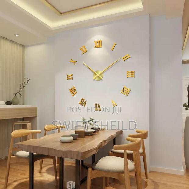 Roman Numeral 3d Wall Clock Larges Diameter 100-120 Cm · Photo 2