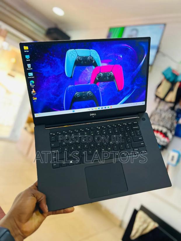 Laptop Dell XPS 15 9570 16GB Intel Core I7 SSD 512GB · Photo 8