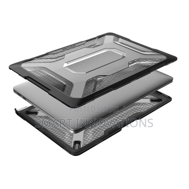 Macbook Pro 13 Inch (2022-2016) Ub Pro Rugged Case · Photo 1