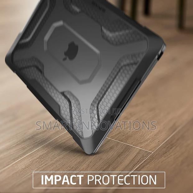 Macbook Pro 13 Inch (2022-2016) Ub Pro Rugged Case · Photo 5