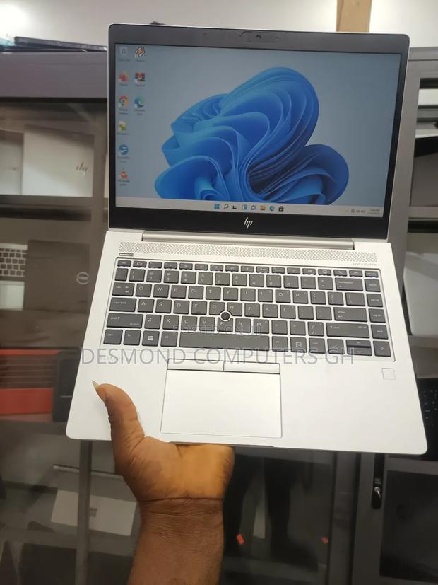 Laptop HP EliteBook 745 G5 16GB AMD Ryzen 7 SSD 256GB · Photo 2