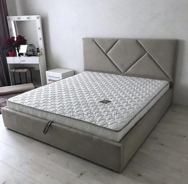 Miraculous Queen Size Mattress With Bed-Frame · Photo 1