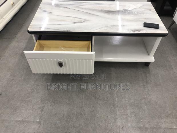 Center Table · Photo 2