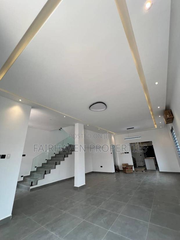 3bdrm House in Oyarifa for sale · Photo 8
