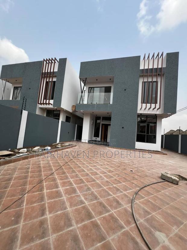3bdrm House in Oyarifa for sale · Photo 2