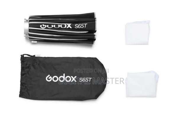 Godox S65T Quick Release Umbrella Softbox · Photo 1