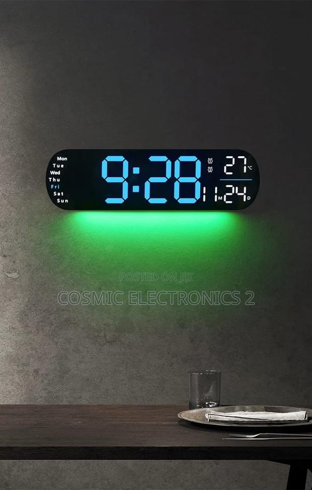 Digital Wall Clock With Timer and Adjustable LED Lights · Photo 2