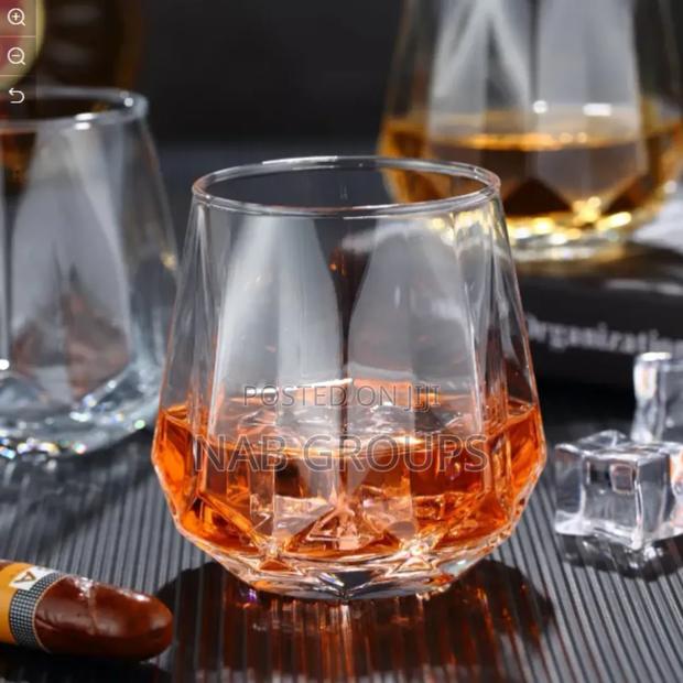 310 Whiskey Tumbler · Photo 2