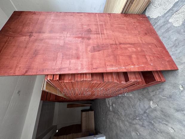 Premium Red Marine Plywood 18 ( Techiman) · Photo 1