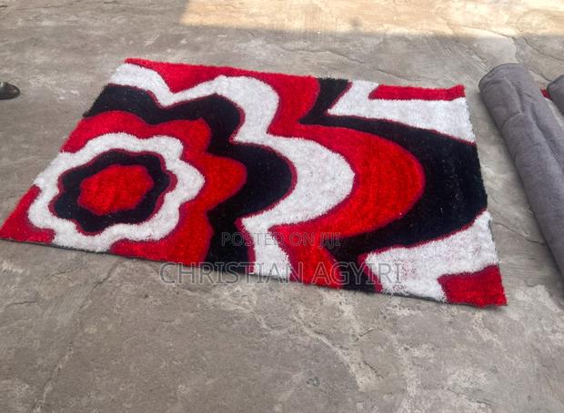 Carpet (Woolen Center Carpet) · Photo 3