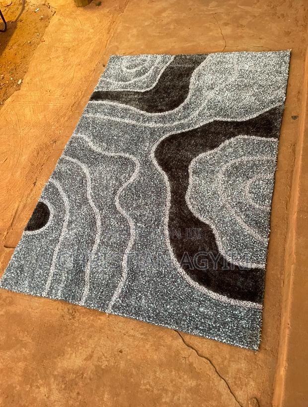 Carpet (Woolen Center Carpet) · Photo 4