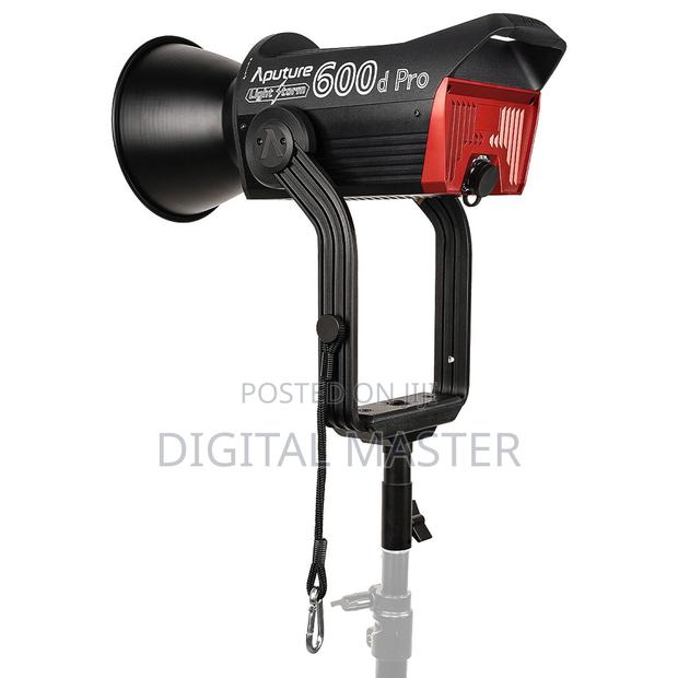 Aputure Ls 600d Pro Daylight Led Monolight (V-mount) · Photo 3