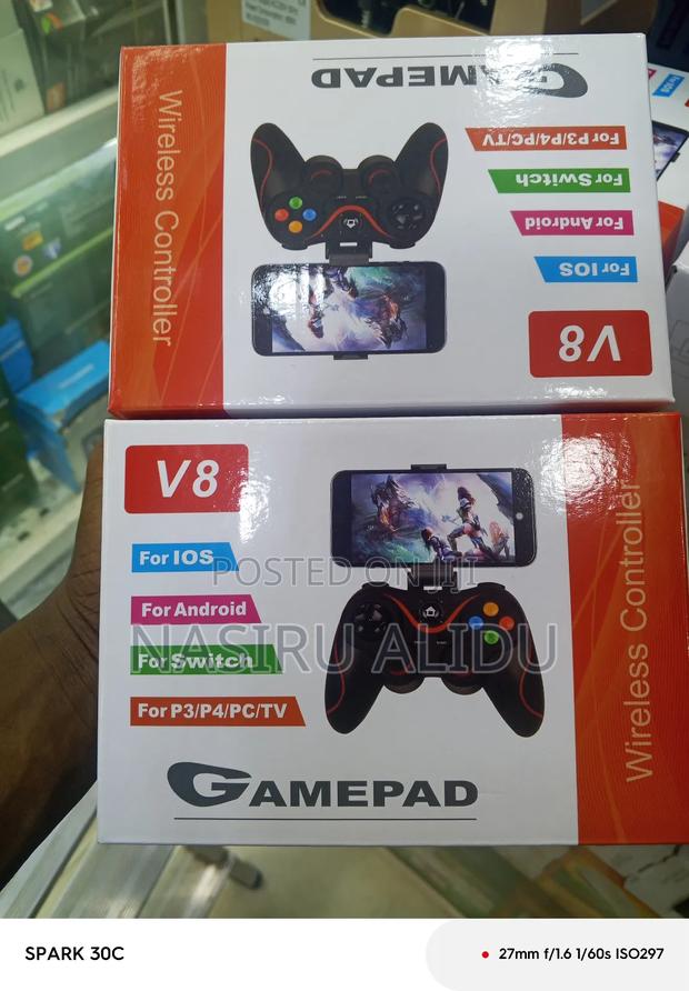 Phone Wireless Game Controller · Photo 1
