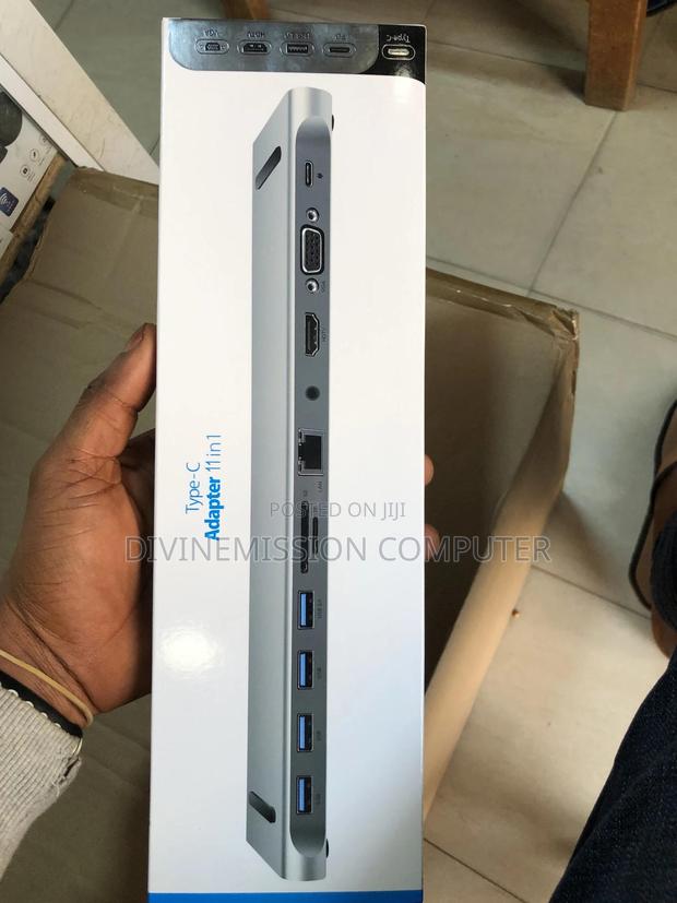 11 in One Type C Hub, Hdmi, VGA, 4 Usb Ports, Cat6, Type C, · Photo 2