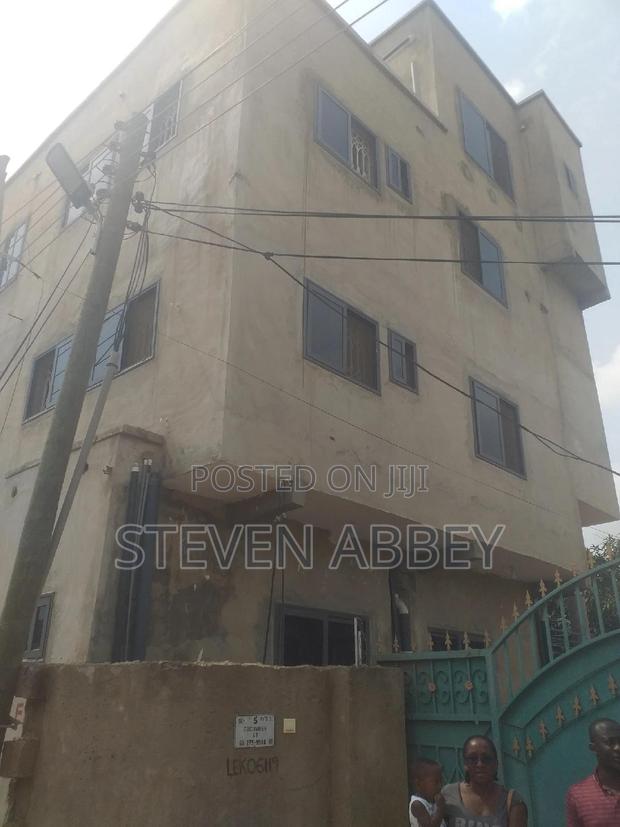 2bdrm Apartment in Adom Agency, Teshie for rent · Photo 5