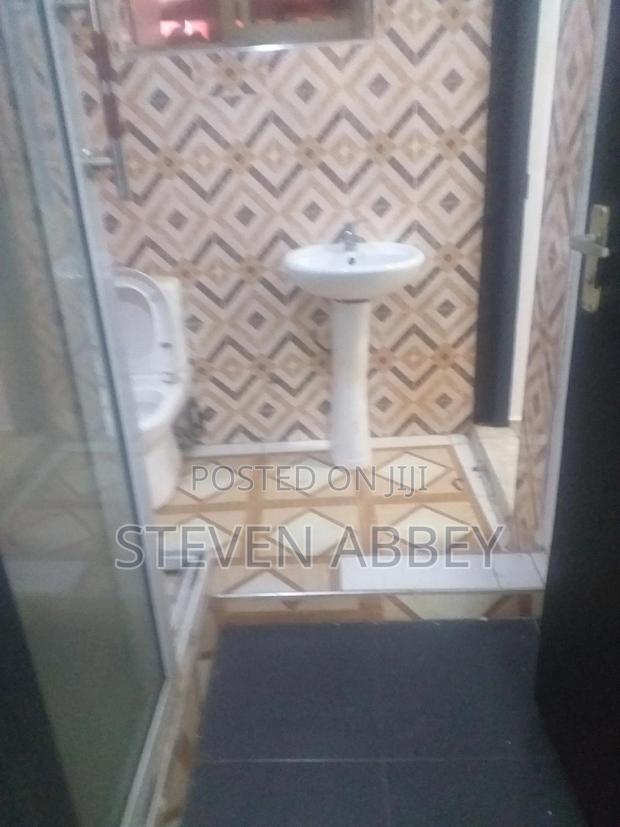 1bdrm Apartment in Adom Agency, Teshie for rent · Photo 6