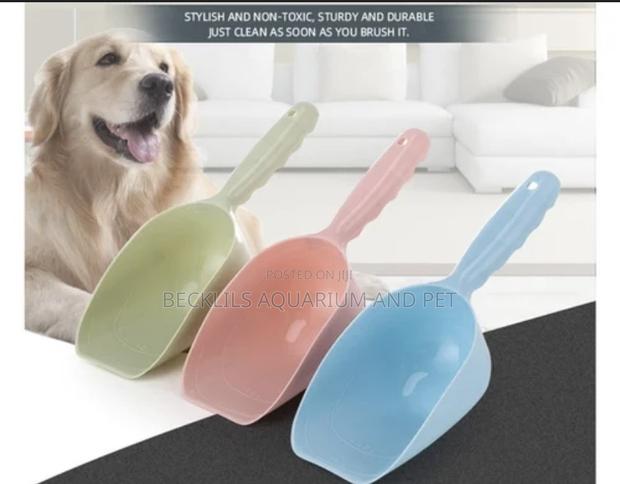 Plastic Pet Food Shovel Spoon · Photo 1