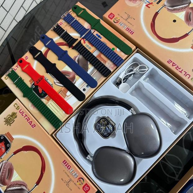 P9 Apple Watch Ultra -7 in 1. And an Airpod · Photo 3