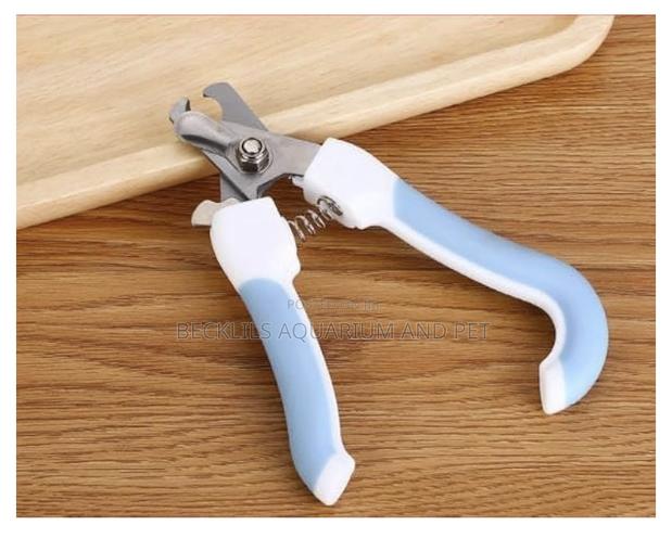 Quality Nail Clippers With File · Photo 2
