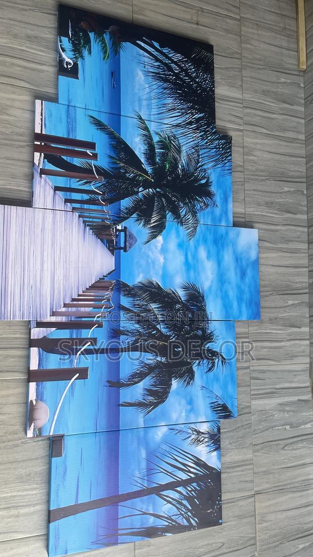 Blue Beach Side Tree Wall Hangings · Photo 1