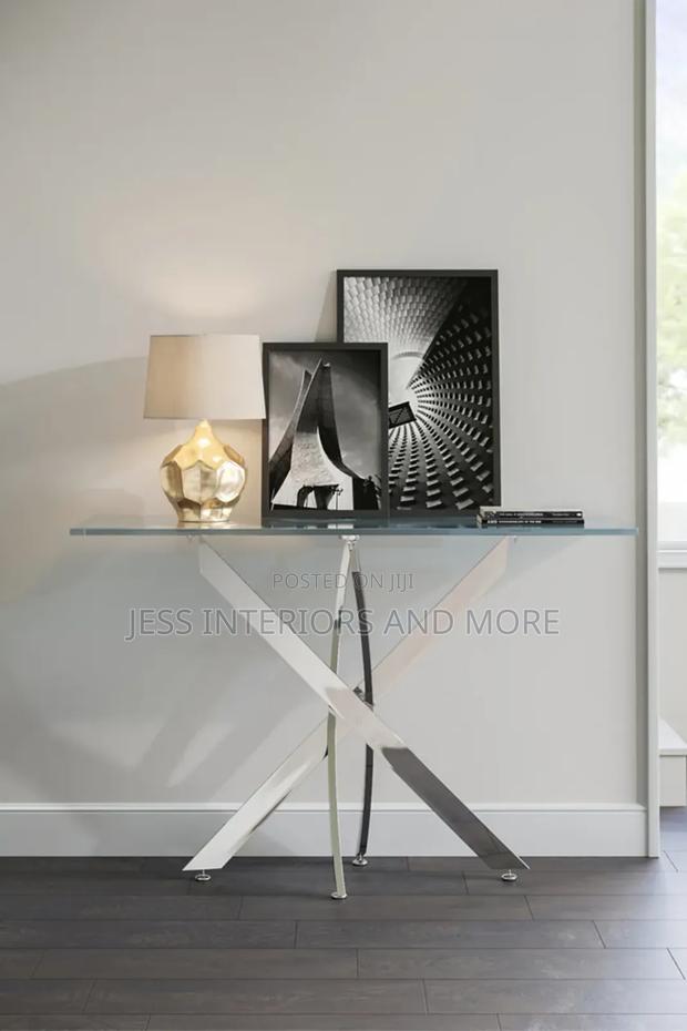 Console Table (Glass Top) · Photo 4