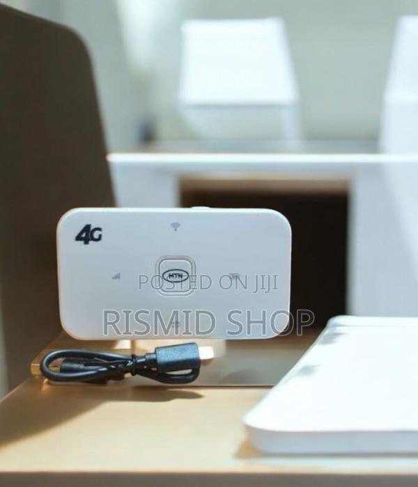 MTN ZLT 4G ( Pocket Router/Mifi/Wifi) · Photo 1
