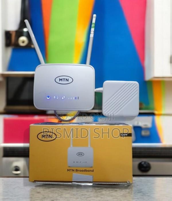 MTN Universal Broadband 4G Router + Backup Battery - White · Photo 1