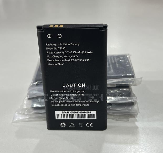 3.7V 2500mah Rechargeable Li-Ion Battery T2500 · Photo 5