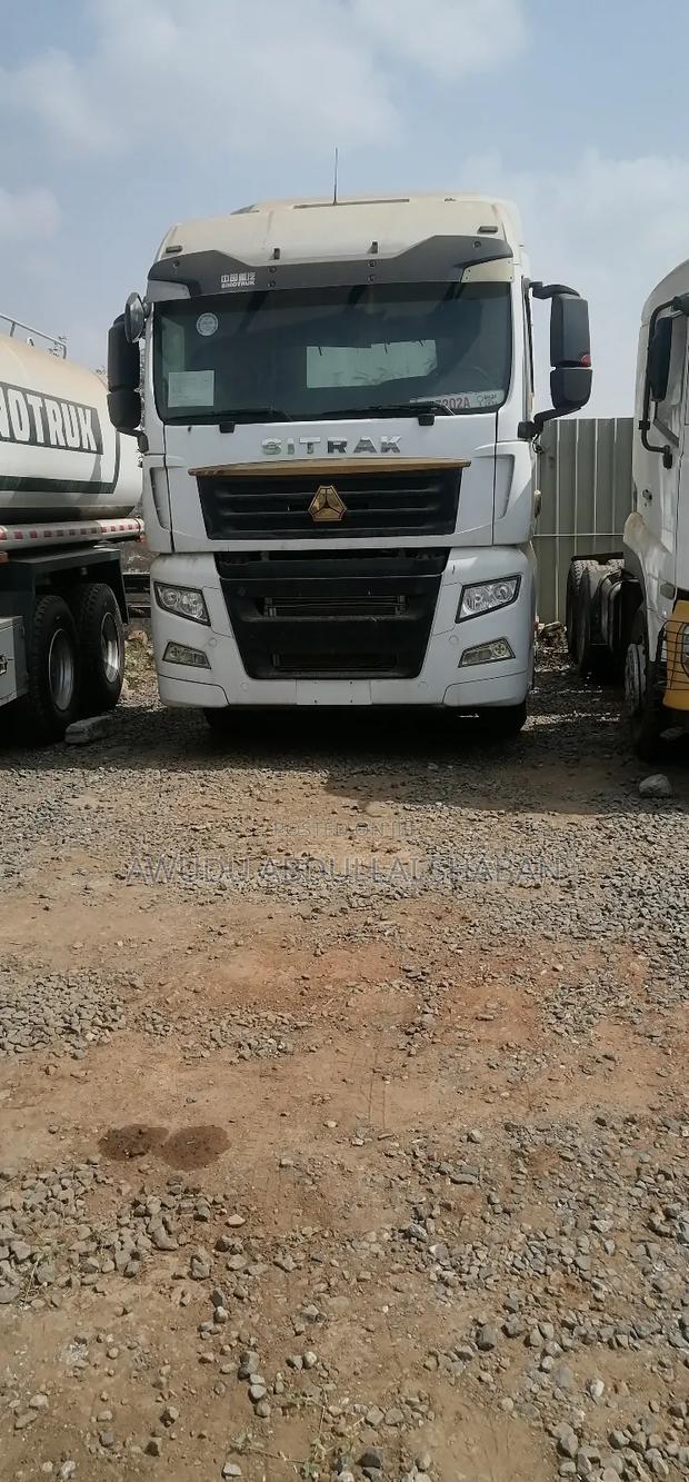 Home Used Sitrack Trailer Head For Sale · Photo 8
