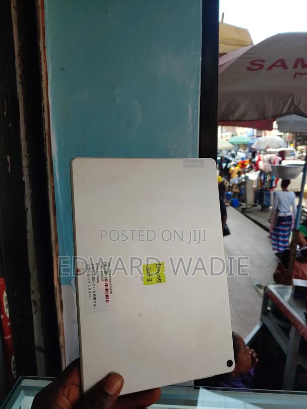 Lenovo A8-50 A5500 32 GB White · Photo 4