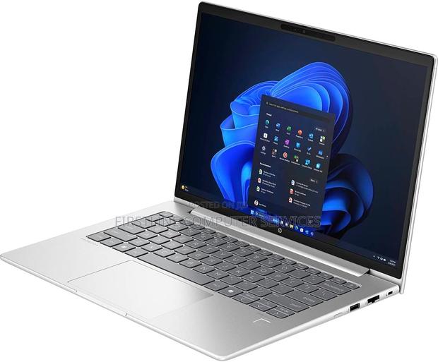 New Laptop HP 16GB Intel Core Ultra 7 SSD 512GB · Photo 3