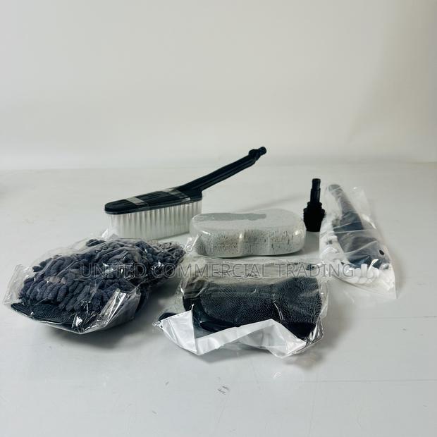 Clean Maintenance Kit · Photo 4