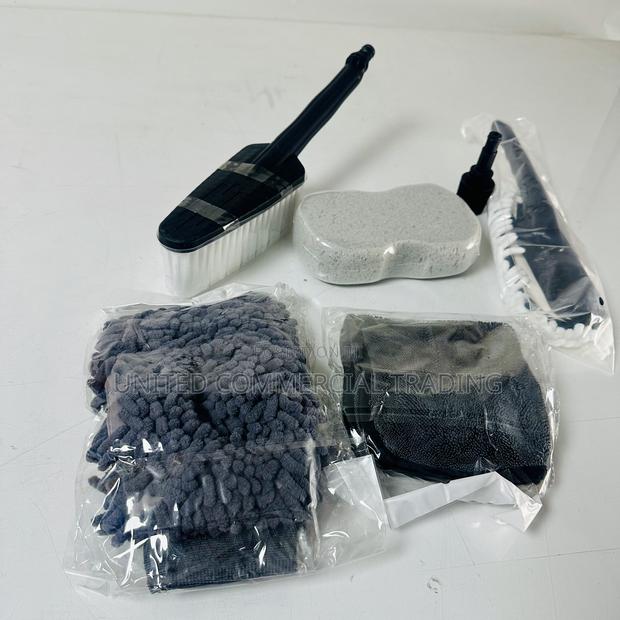 Clean Maintenance Kit · Photo 3
