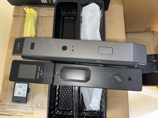 Smart Lock With Facial Recognition · Photo 1