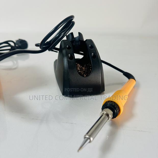 Soldering Station · Photo 6