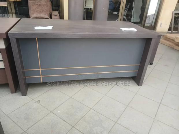 Executive Office Table · Photo 1