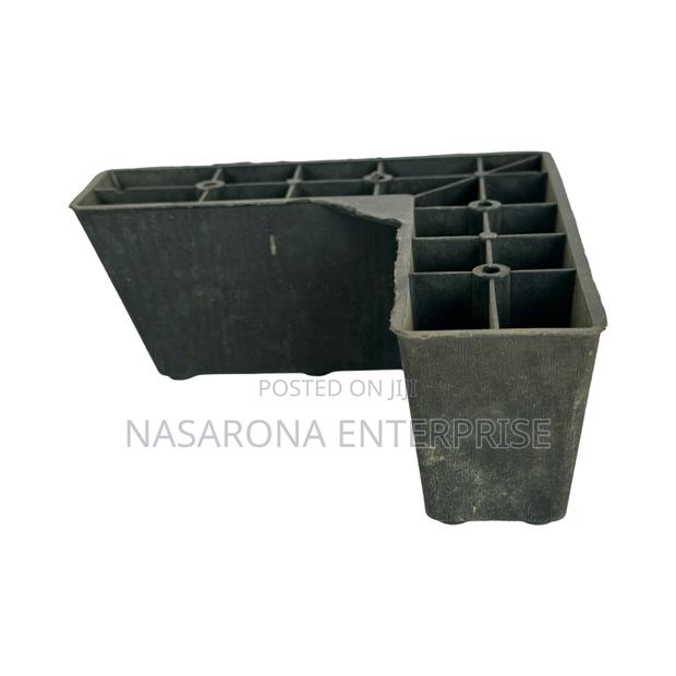 L Shaped Carpet Castors (4 PCS ) · Photo 1