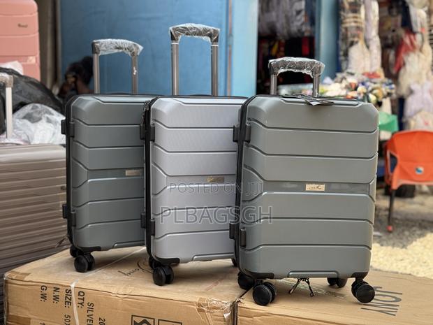 Jony Trolling Traveling Small Size 20 Inches Hand Luggage · Photo 1