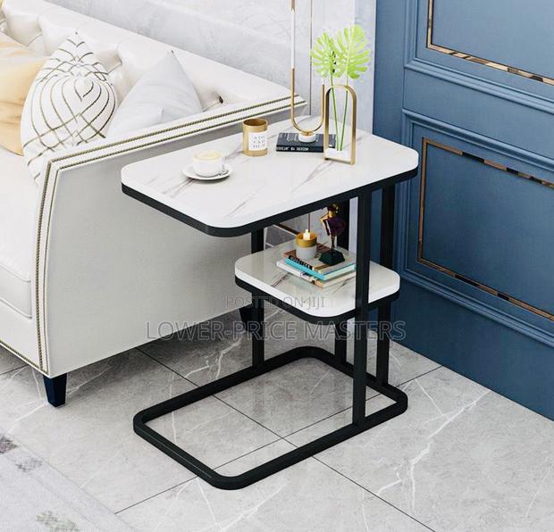 Modern Side Table · Photo 2