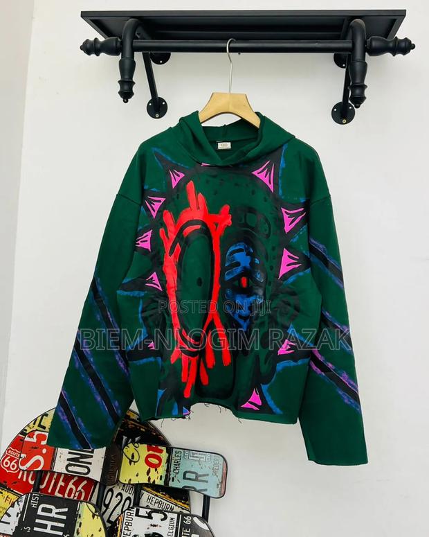 Crop Hoodies Available in Stock · Photo 1