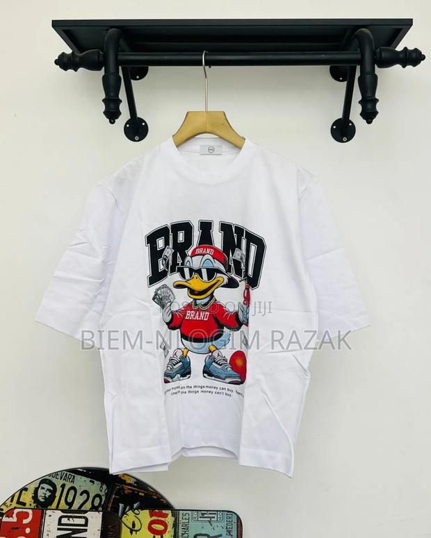 Crop Designer Tshirts Available in Stock · Photo 2