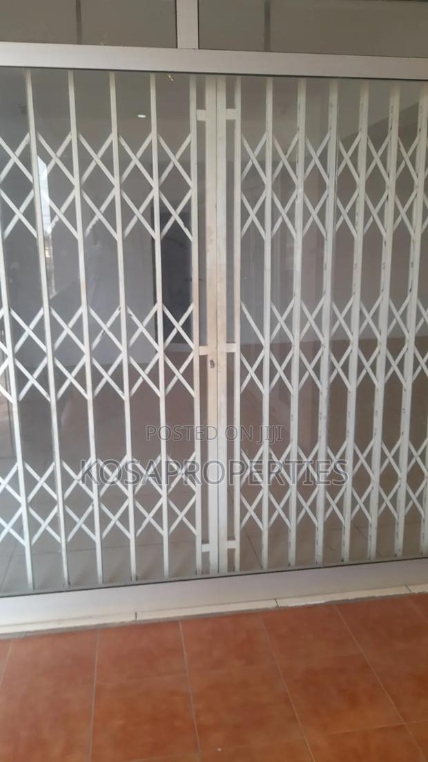 Shops for Rent at East Legon · Photo 6