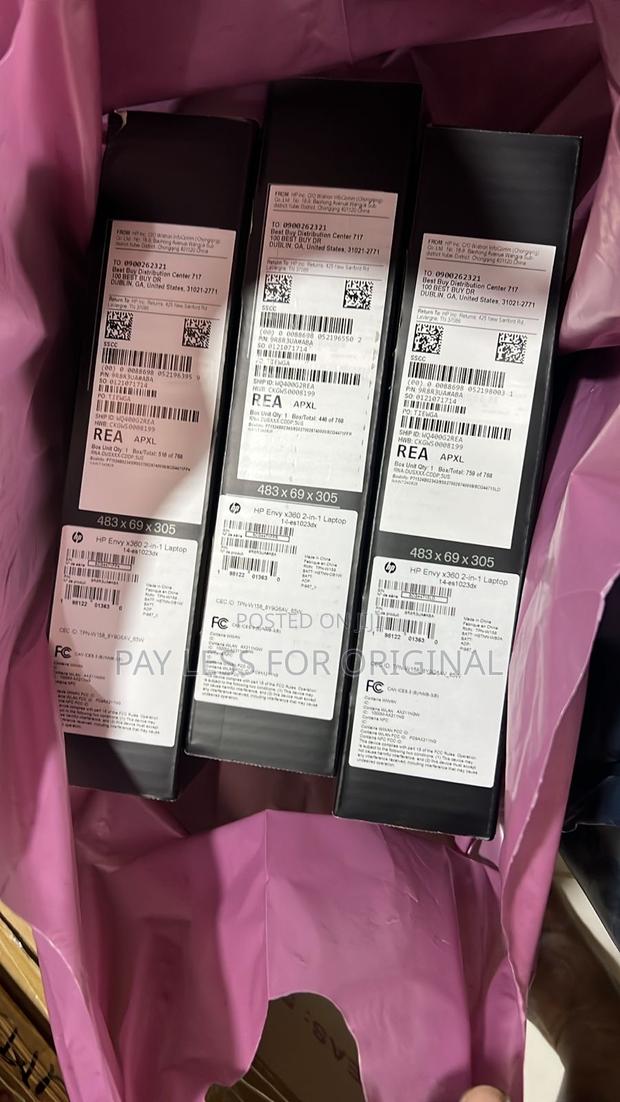 New Laptop HP Envy x360 16GB Intel Core i7 SSD 512GB · Photo 2