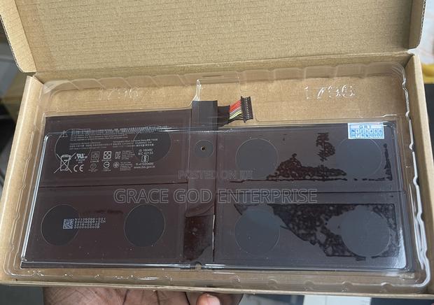 Original Microsoft Surface Pro 7 Battery-1866 · Photo 1