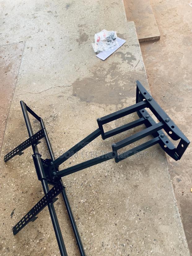 Adjust Your 85” 88” 77” 100” Led Tv With This Mount · Photo 1