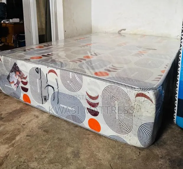 12 Inches Double High Density · Photo 1