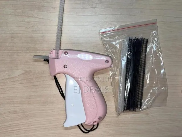 Stitch Gun With Set of Needle and Tagging Pins · Photo 1