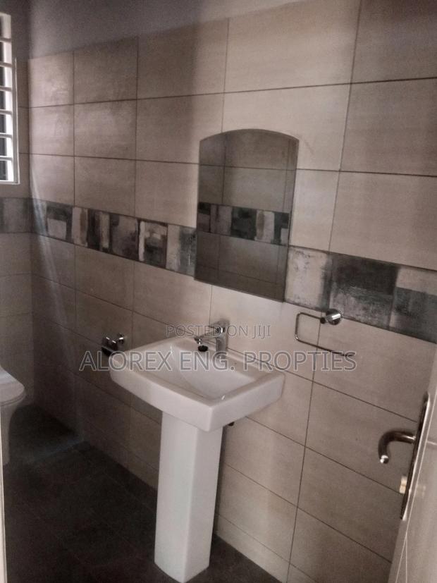 4bdrm House in $650 Executive, Oyarifa for rent · Photo 4