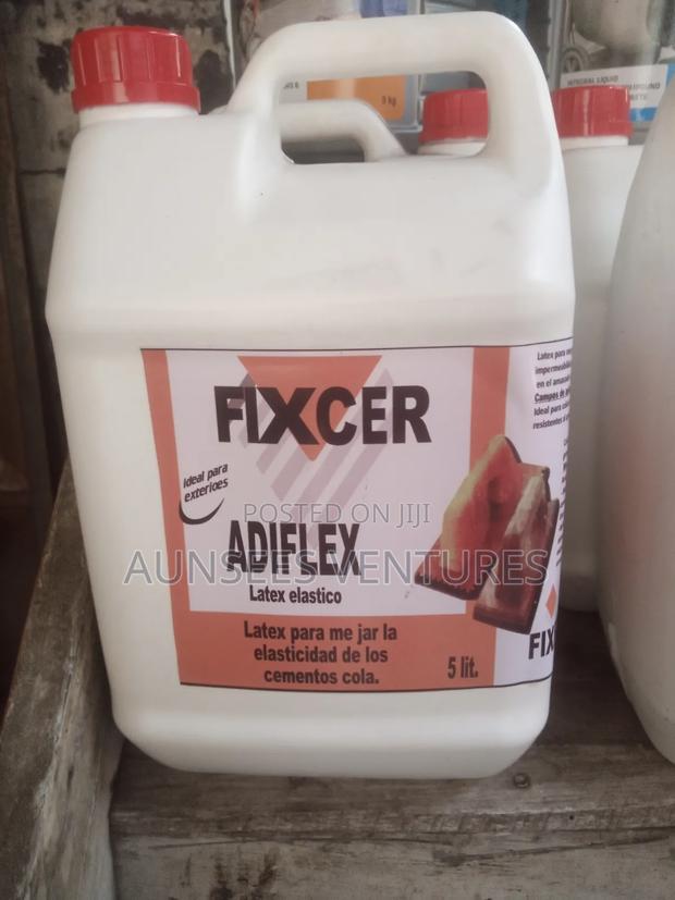 Fixer Isolastic · Photo 1