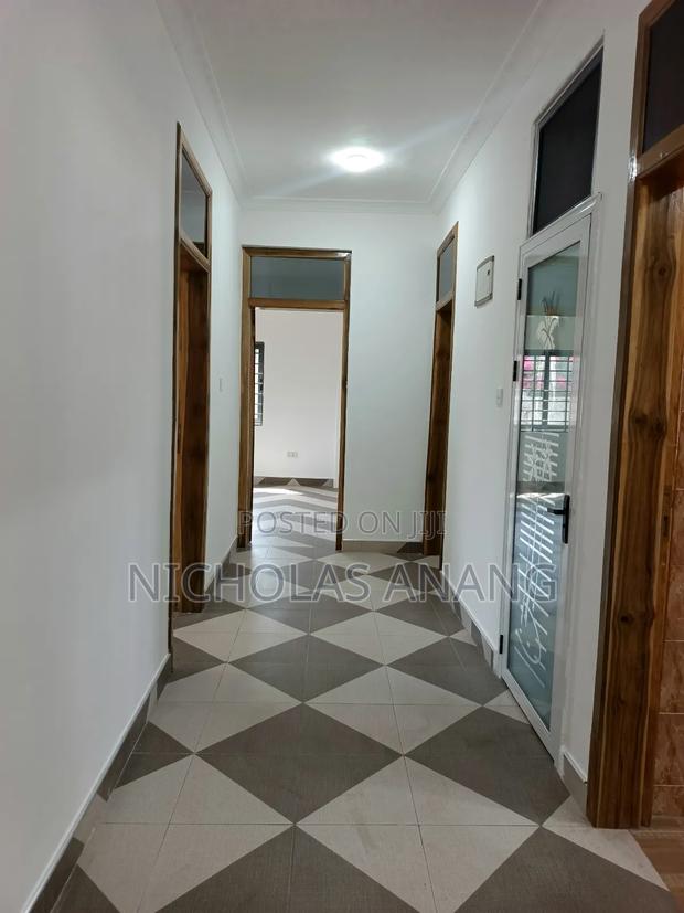 2bdrm Apartment in The Dorns Properties, Tseaddo for rent · Photo 8